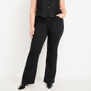 Old navy high waisted wow flare jeans in black size 18